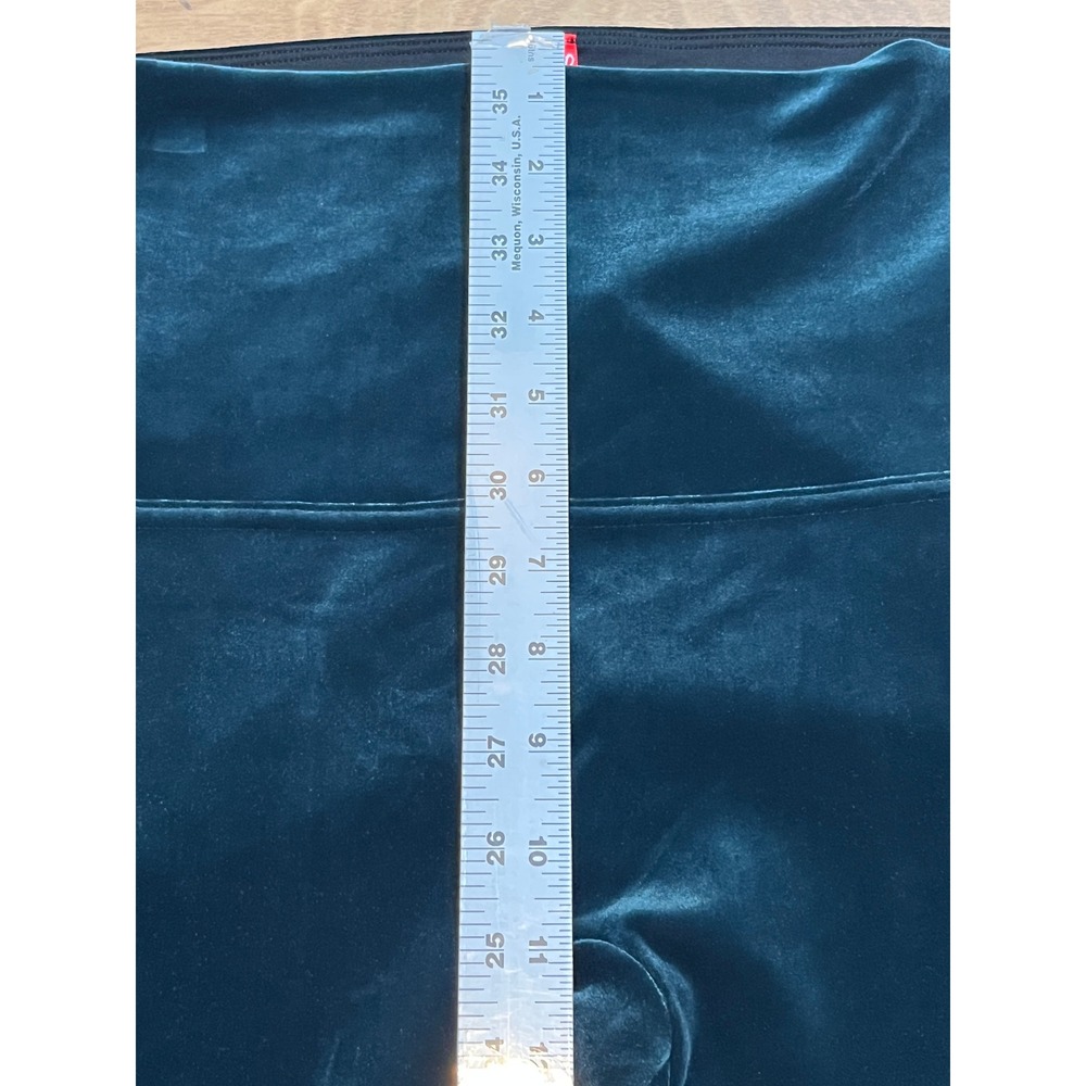 Spanx Velvet Leggings Womens 1X Green High Rise Pull On Slimming Pants Holiday - Picture 9 of 10